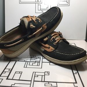 Black Sperry boat shoes